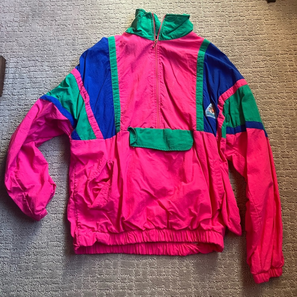 Vintage women’s medium Reno windbreaker